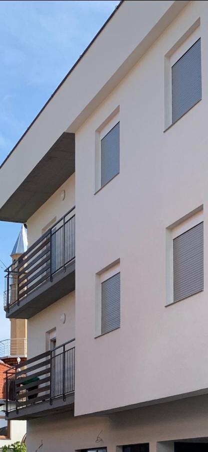 Dubrave Gornje Apartmani Imamovic מראה חיצוני תמונה