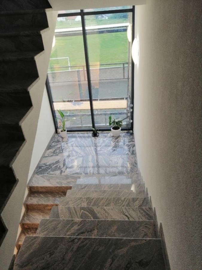 Dubrave Gornje Apartmani Imamovic מראה חיצוני תמונה