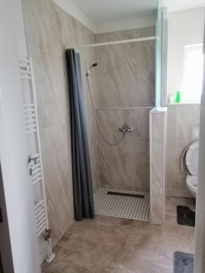 Dubrave Gornje Apartmani Imamovic מראה חיצוני תמונה