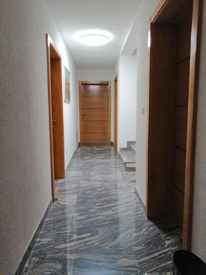 Dubrave Gornje Apartmani Imamovic מראה חיצוני תמונה